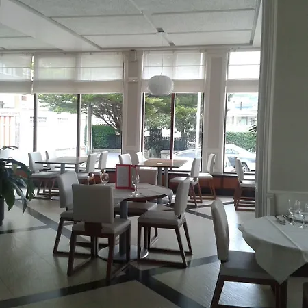 Rocas Playa Hotel 4*