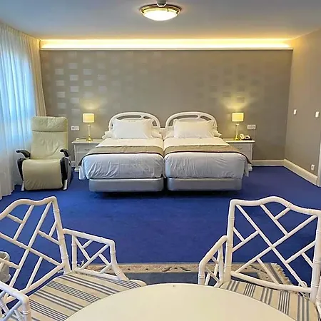 Rocas Playa Hotel 4*