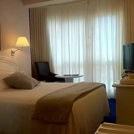Rocas Playa Hotel