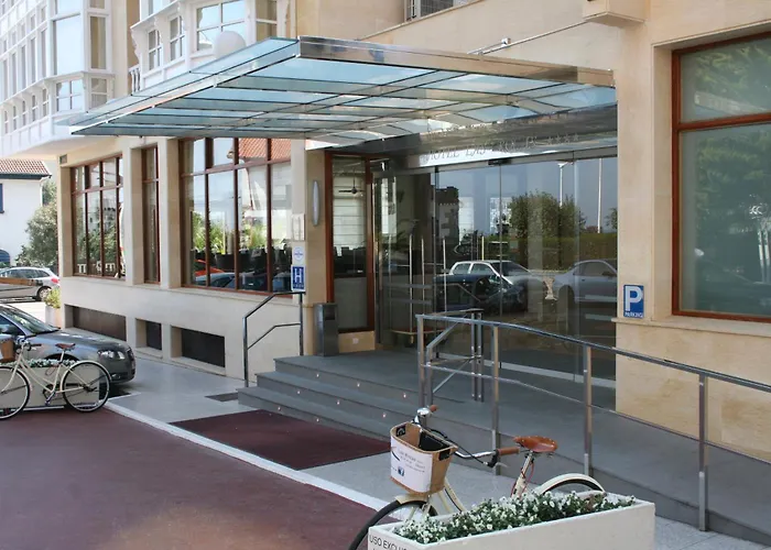 Rocas Playa Castro Urdiales