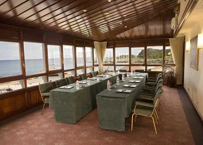 Hotel Rocas Playa Castro Urdiales