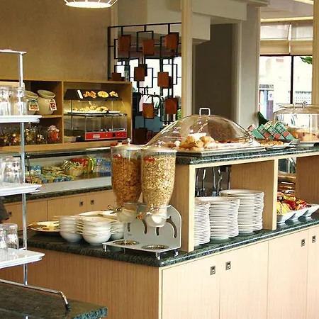 Hotel Rocas Playa 4*