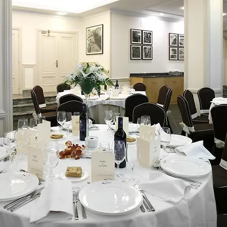 Rocas Playa Hotel Castro Urdiales